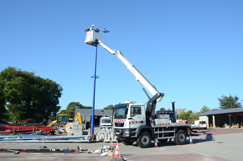 Xtenso3 on a Man truck