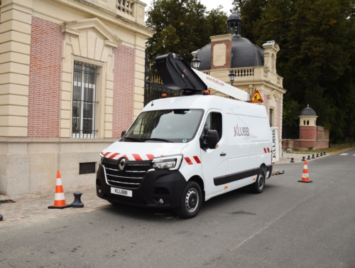 K32 aerial platform on the New Renault Master Euro VI