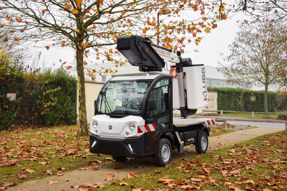100% electric: Klubb launches its first electric lift mounted on Goupil