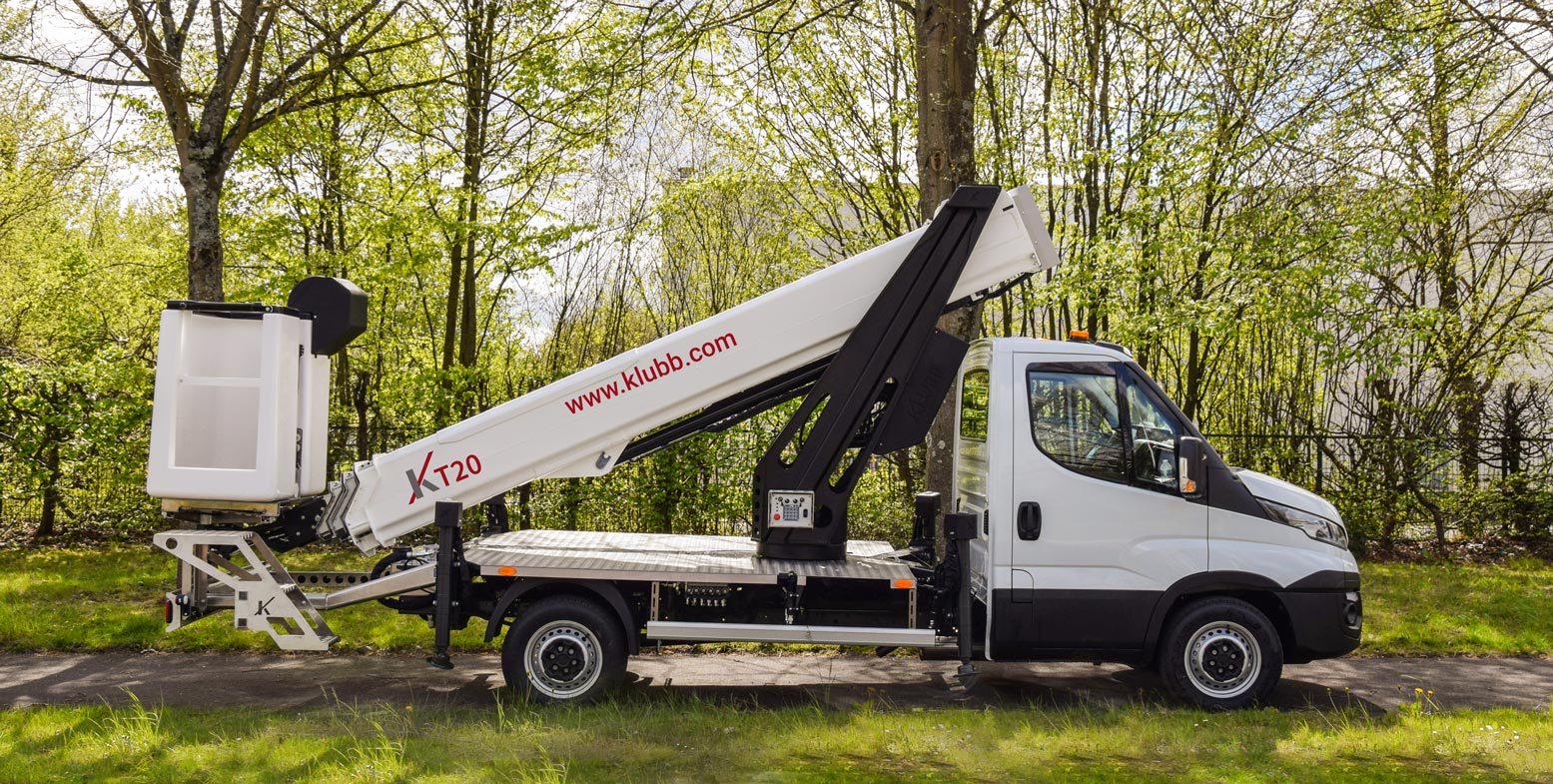 THE NEW KLUBB RANGE OF TELESCOPIC PLATFORMS ON CHASSIS IS OUT !