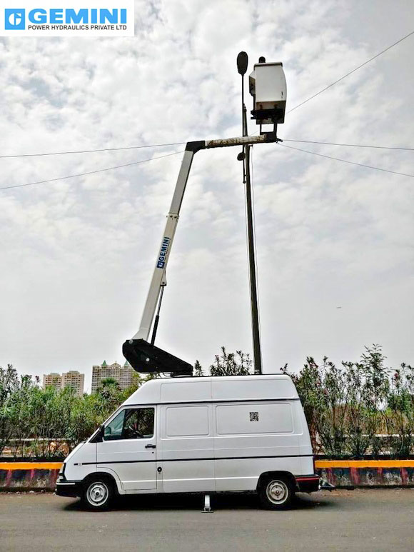 Gemini, Indian Klubb dealer is ready to deliver the first Klubb Platforms on Tata vans