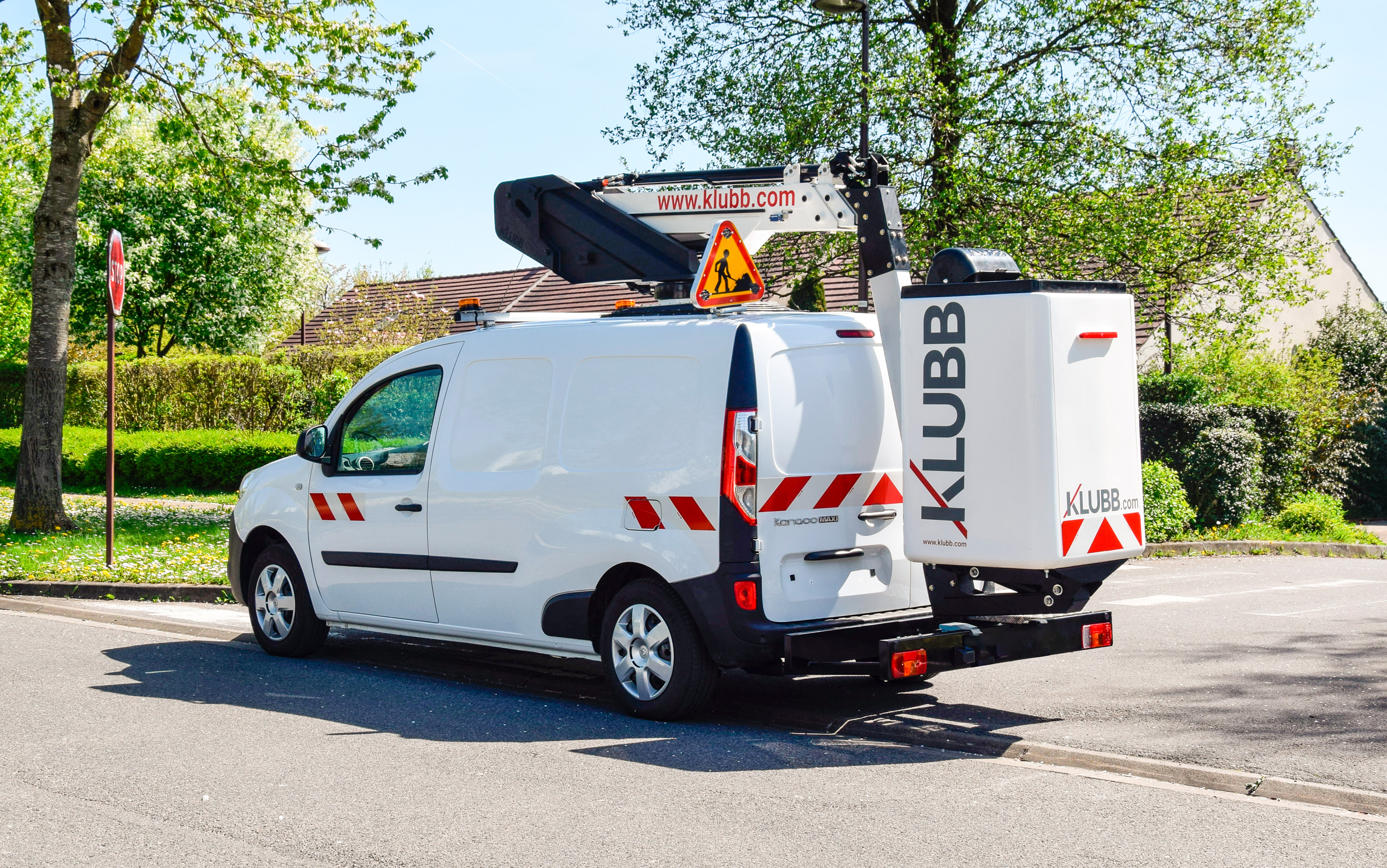 Klubb unveils the smallest van aerial platform of the world at Intermat