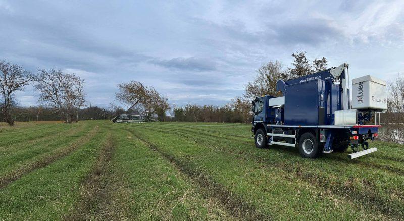 What systematic checks should you carry out on site before using your mobile elevating work platform?