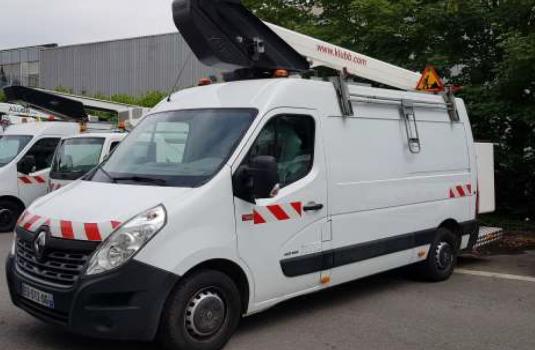 file n°1166 aerial platform k32 on a renault master van