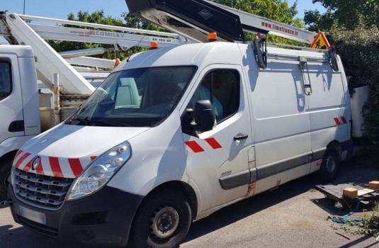 file n°1176 aerial platform et38lf on a renault master van