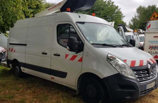 file n°1179 aerial platform k32 on a renault master van