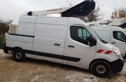 file n°1237 aerial platform k26 on a renault master van