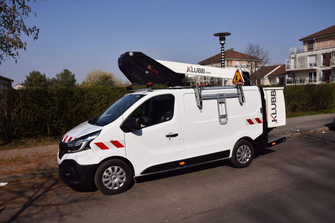 100  electric kl21b van mounted aerial platforms on an e expert