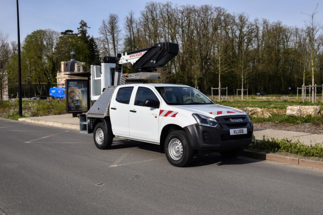 k20 aerial work platform mounted on isuzu d max pickup