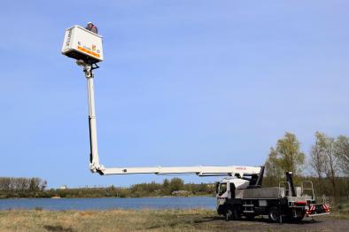 xtenso 5 aerial lift truck