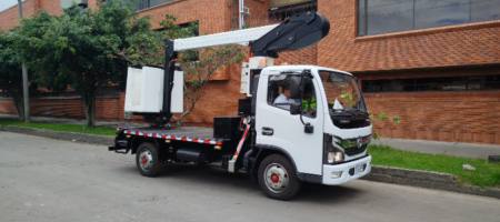 Eficiencia en grandes infraestructuras eléctricas - PROING (Colombia)